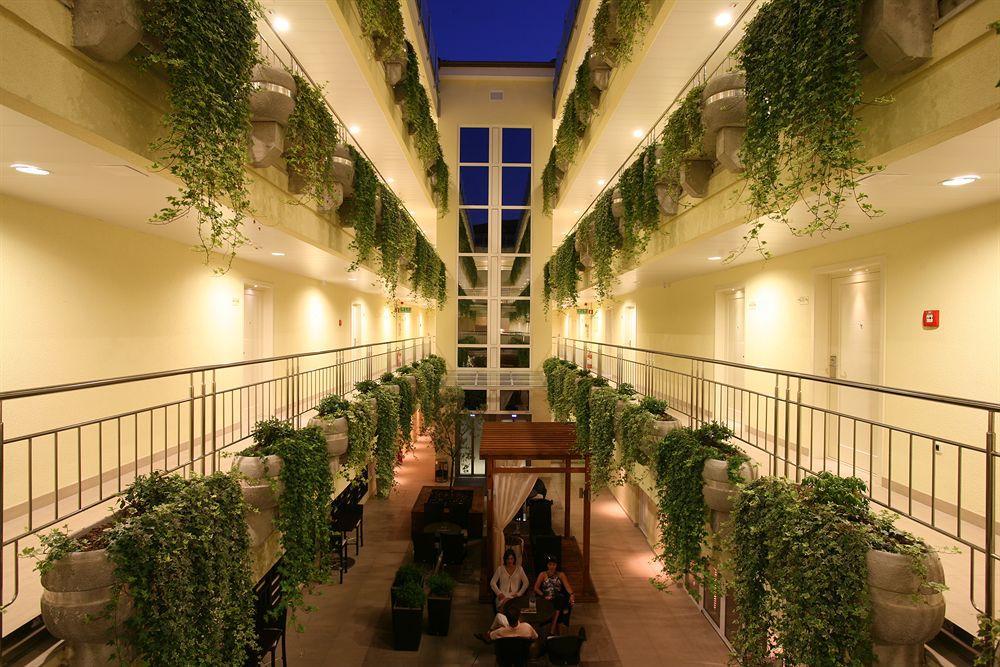 Valamar Atrium Residence Baška Екстериор снимка
