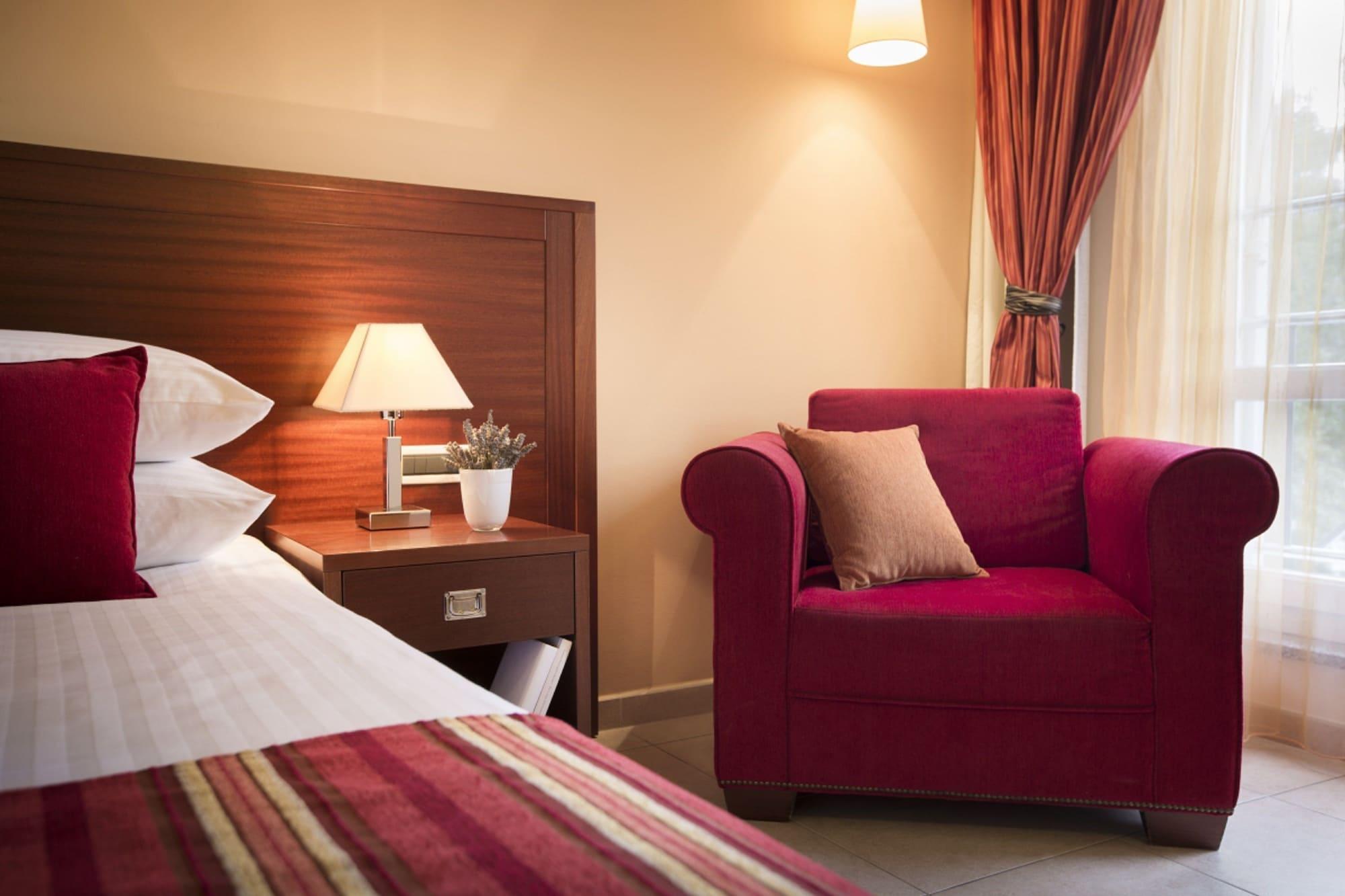 Valamar Atrium Residence Baška Екстериор снимка