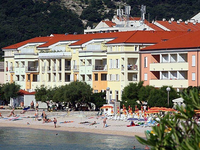 Valamar Atrium Residence Baška Екстериор снимка