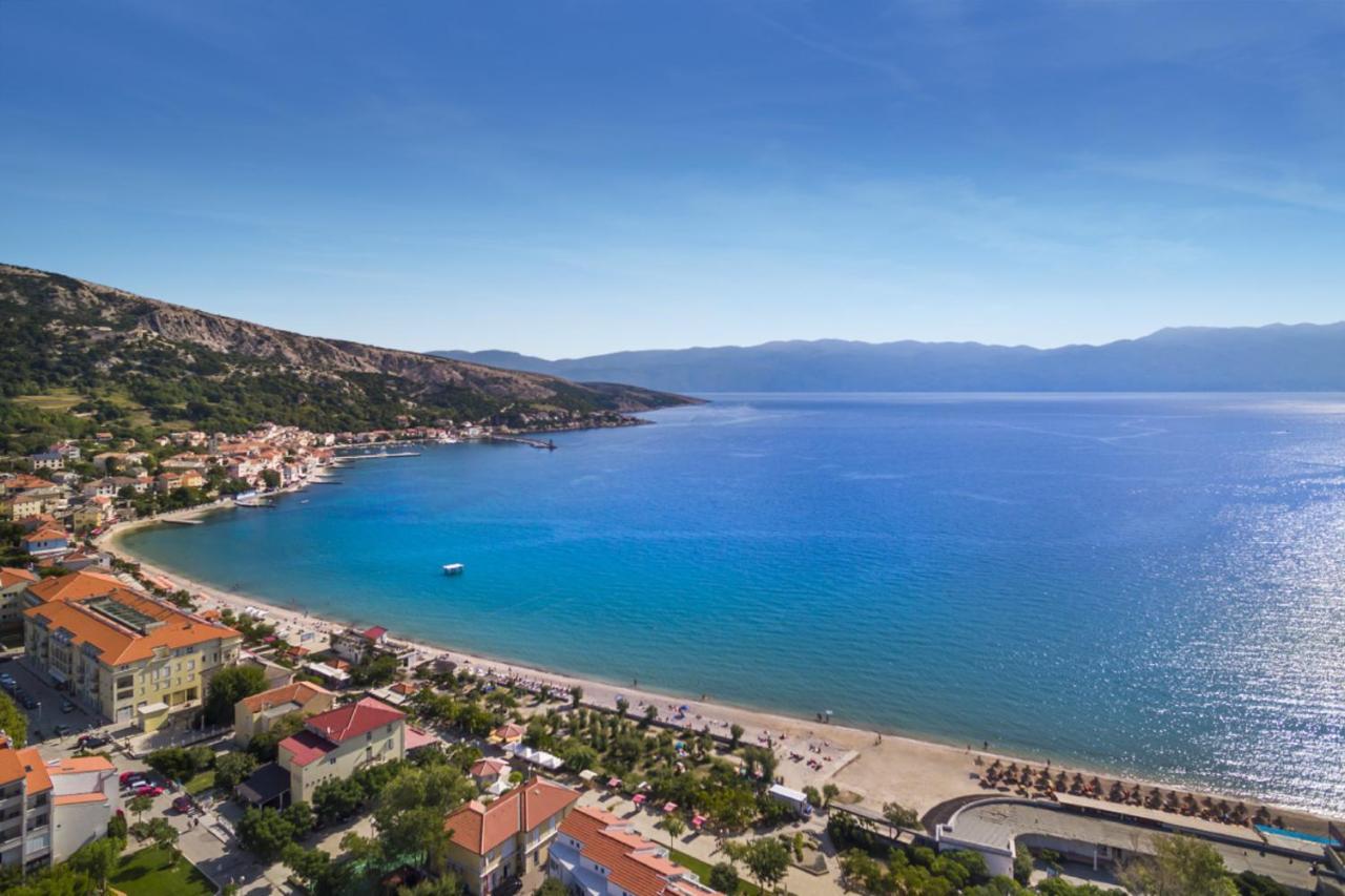 Valamar Atrium Residence Baška Екстериор снимка